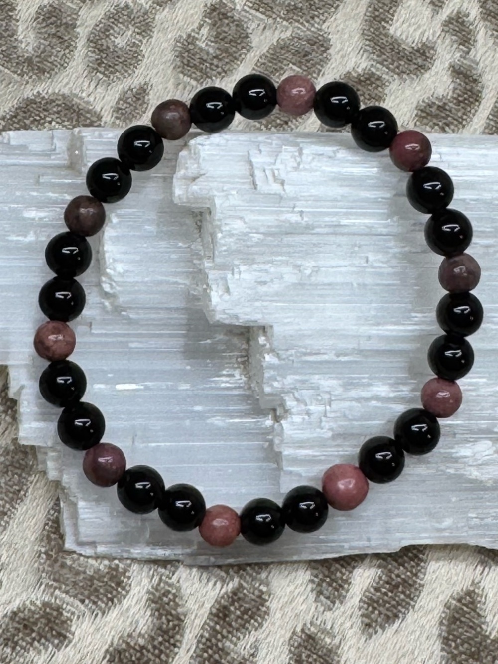 Black Line Rhodonite & Black Obsidian Crystal Gemstone Stretch Bracelet